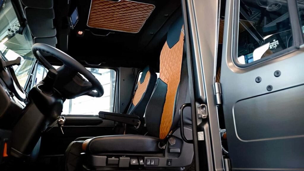 Mercedes-Benz Special Trucks Unveils the Luxus Unimog: A Frankenstein G-Class on Wheels