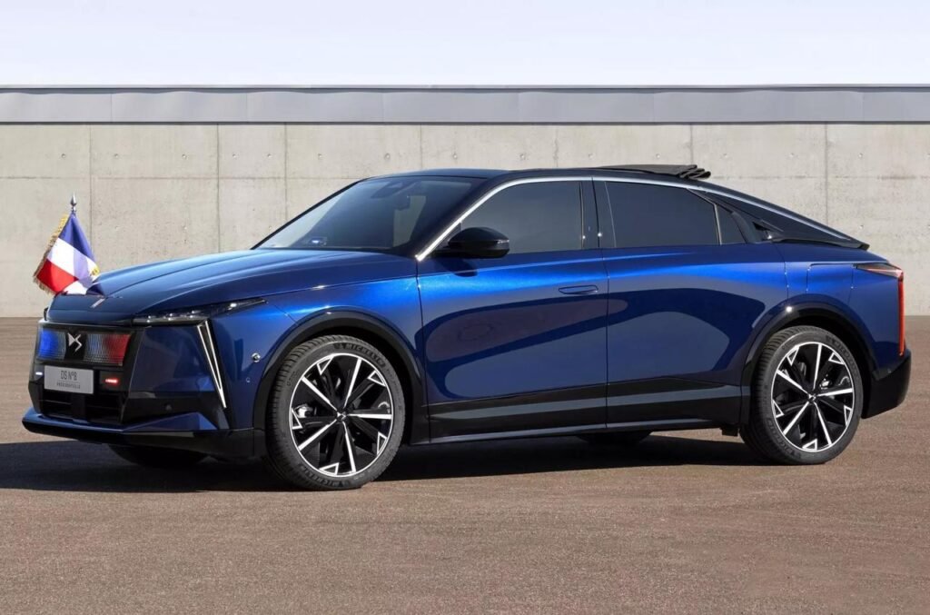 The DS N°8 Presidential: France's Luxurious Armored Electric Car for the President