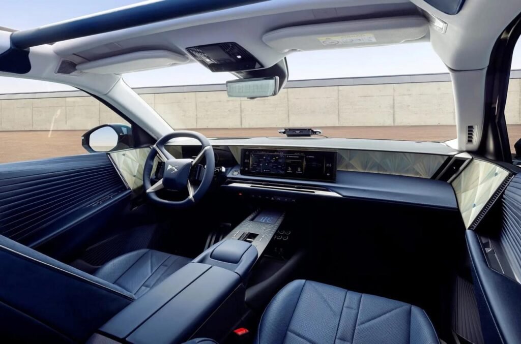 The DS N°8 Presidential: France's Luxurious Armored Electric Car for the President