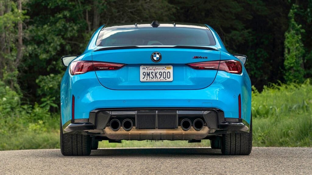 BMW M4 CS: A Performance Beast Without Sacrificing Comfort
