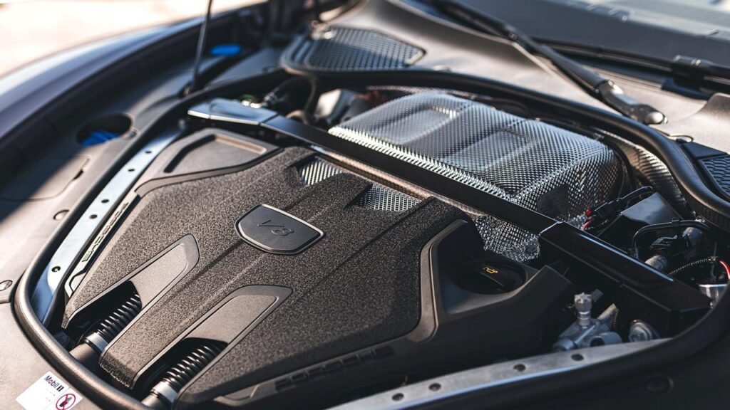 Porsche Panamera Turbo S E-Hybrid: A Supercar-Like Hatchback