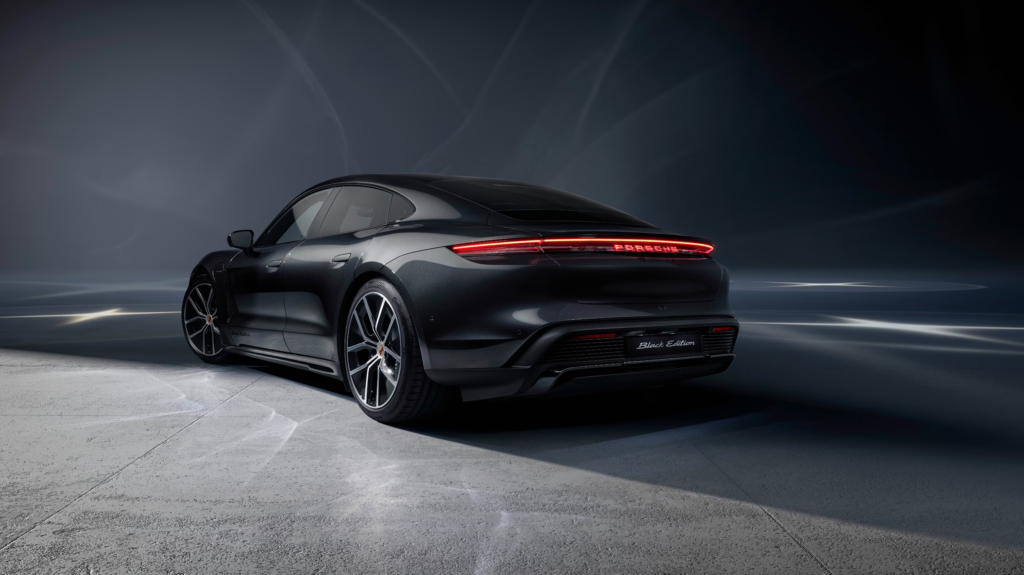 Porsche Taycan Black Edition: The Black-Black Porsche in Electric 