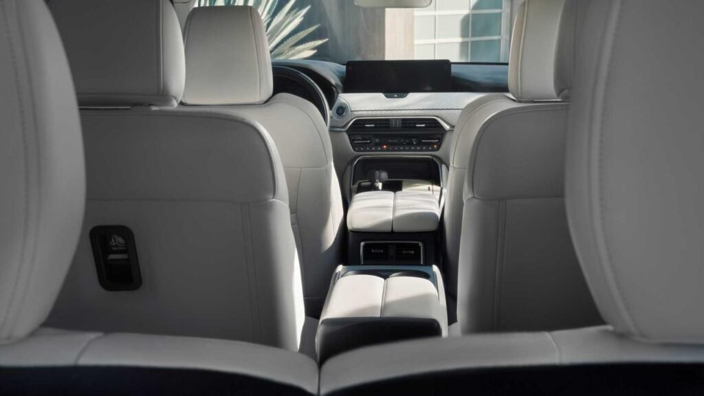 Mazda CX-90 2025: Everything You Need to Know About the Updated Three-Row Crossover
