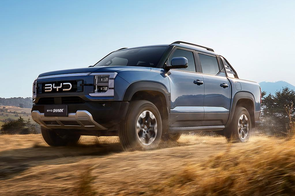 BYD Shark 6 Review: The Plug-In Hybrid Pickup Truck That Refuses to Pick a Lane